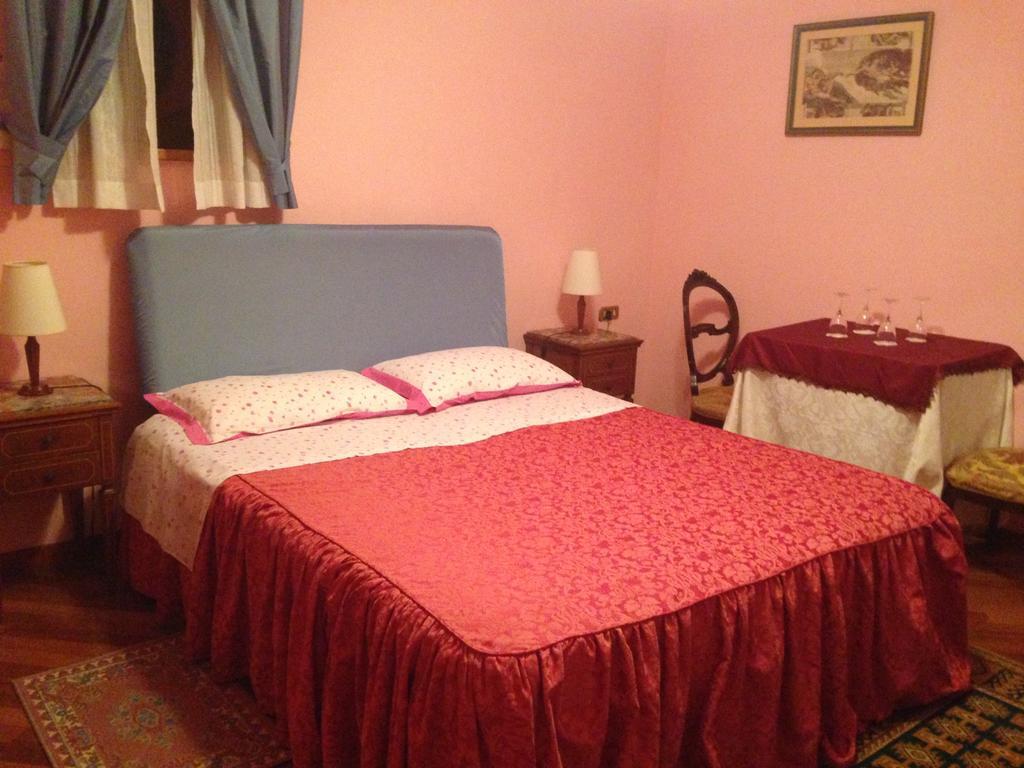 Castello D'Abruzzo Hotel Ripa Teatina Bilik gambar